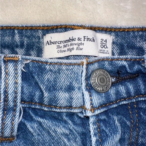 Abercrombie & Fitch High Rise Distressed Patch Straight Leg Denim Jeans Size 24 - Picture 10 of 13